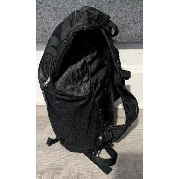 ChicoBag Travel Pack rePETe + Refine Compact Recycled Backpack Eco-Friendly - Picture 7 of 16